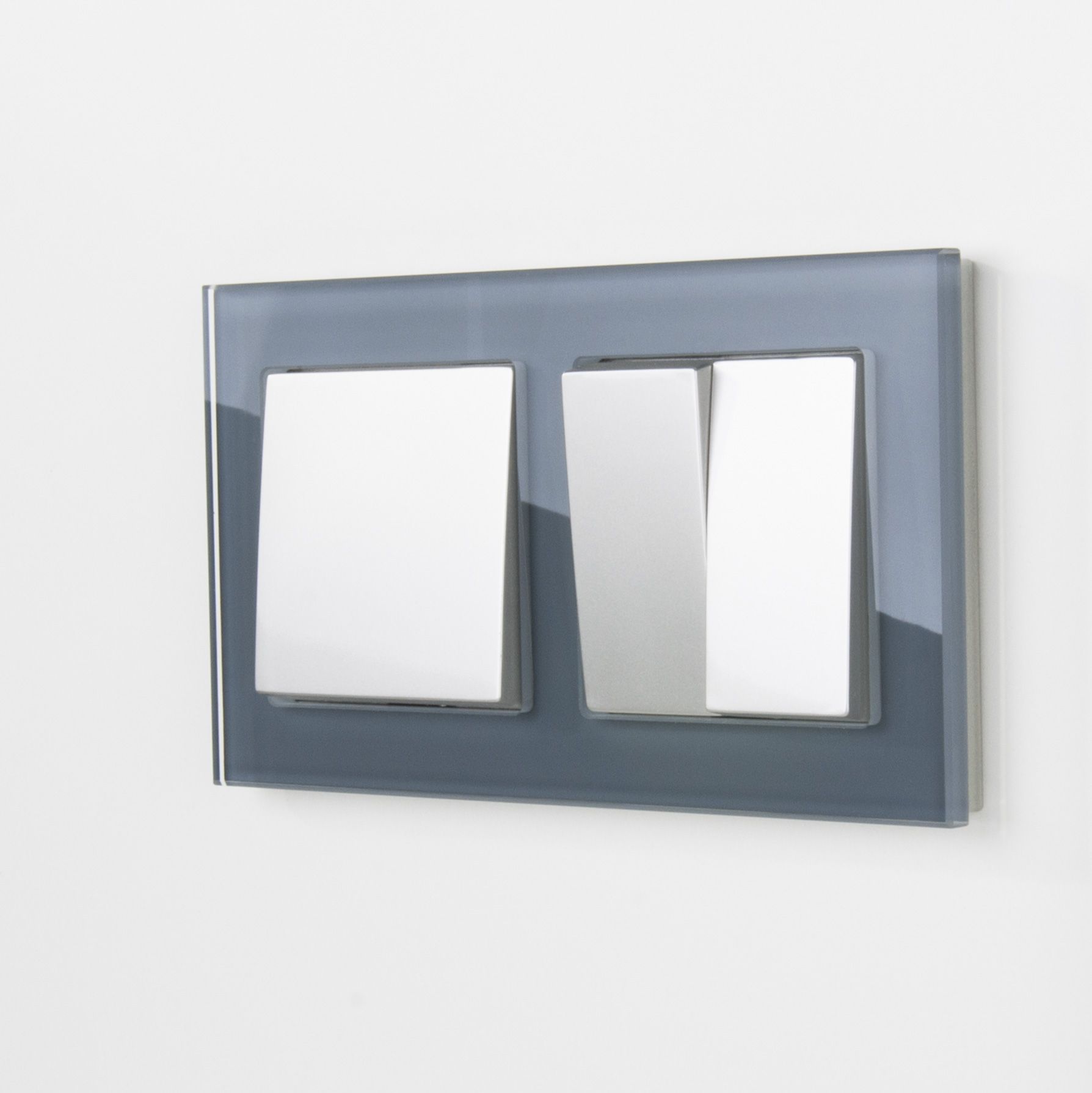 Рамка на 2 поста (серый,стекло) W0021115 - Слайд 4